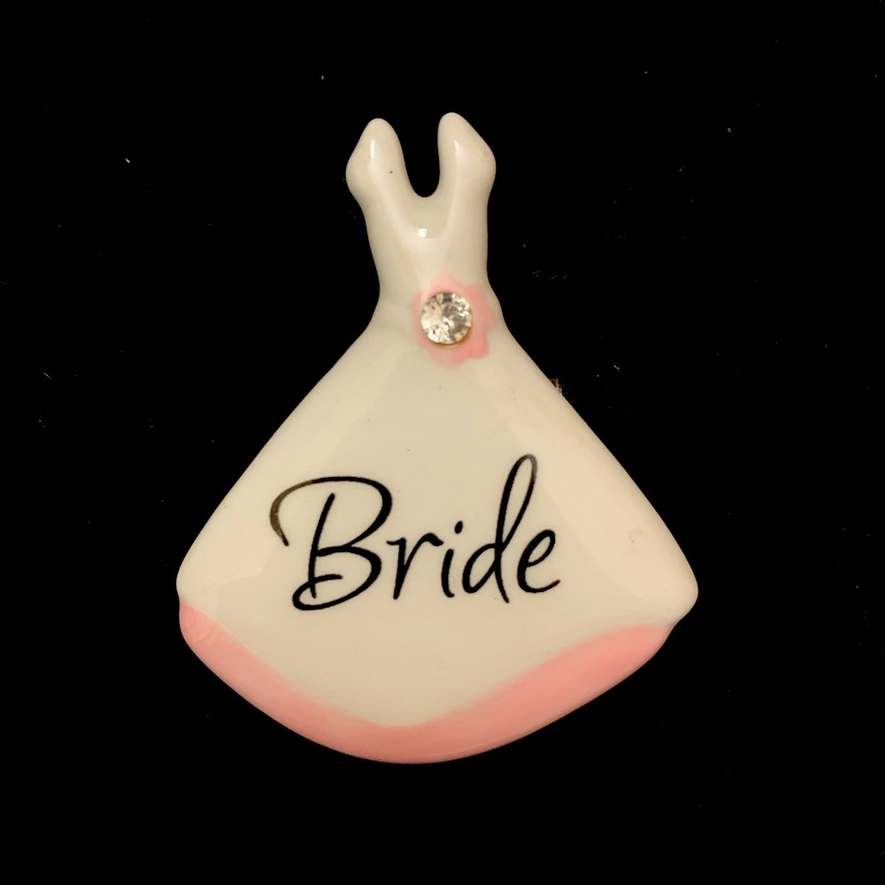 Bride pin